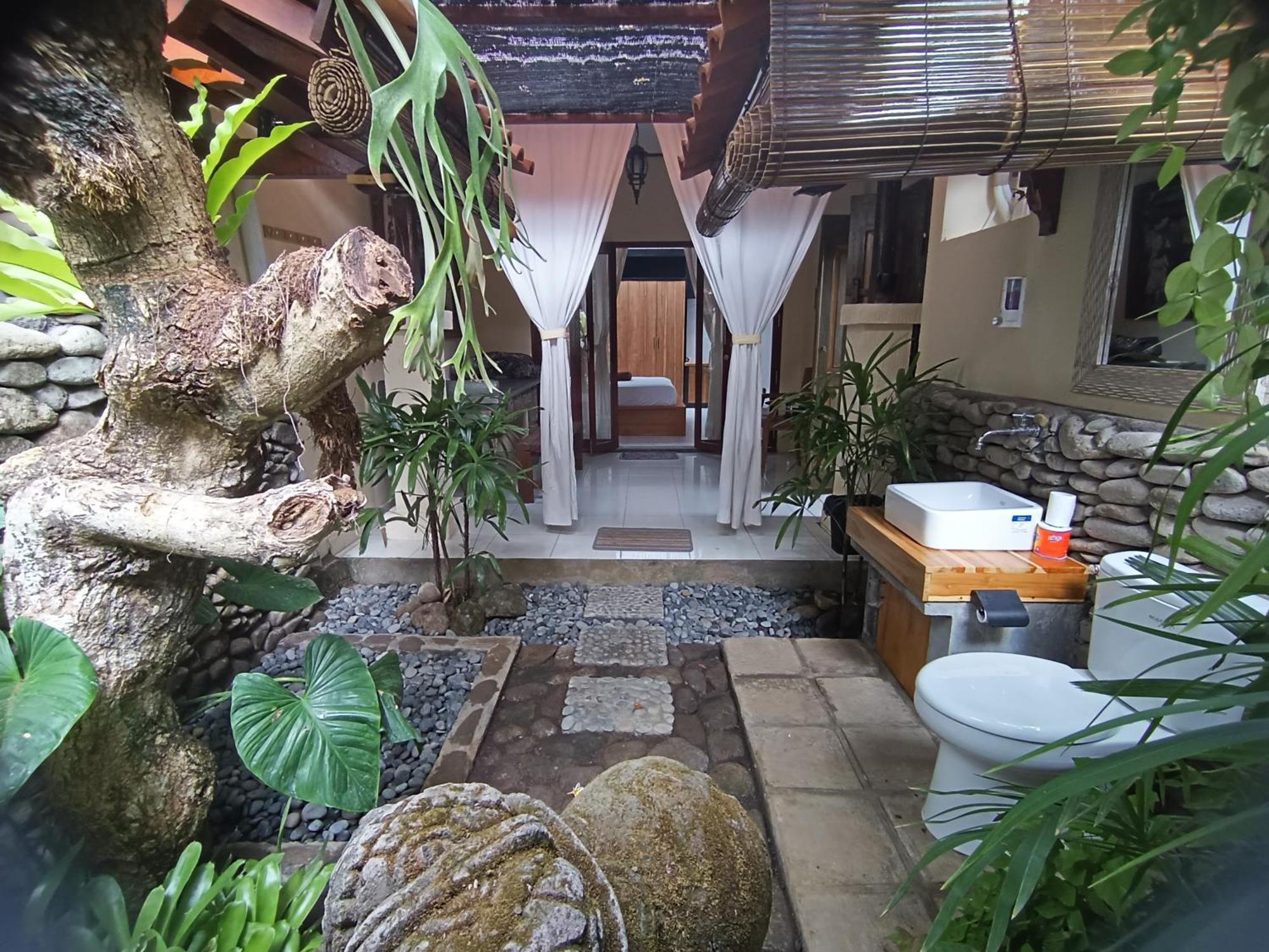 Katang - Katang Guest House دنباسار المظهر الخارجي الصورة